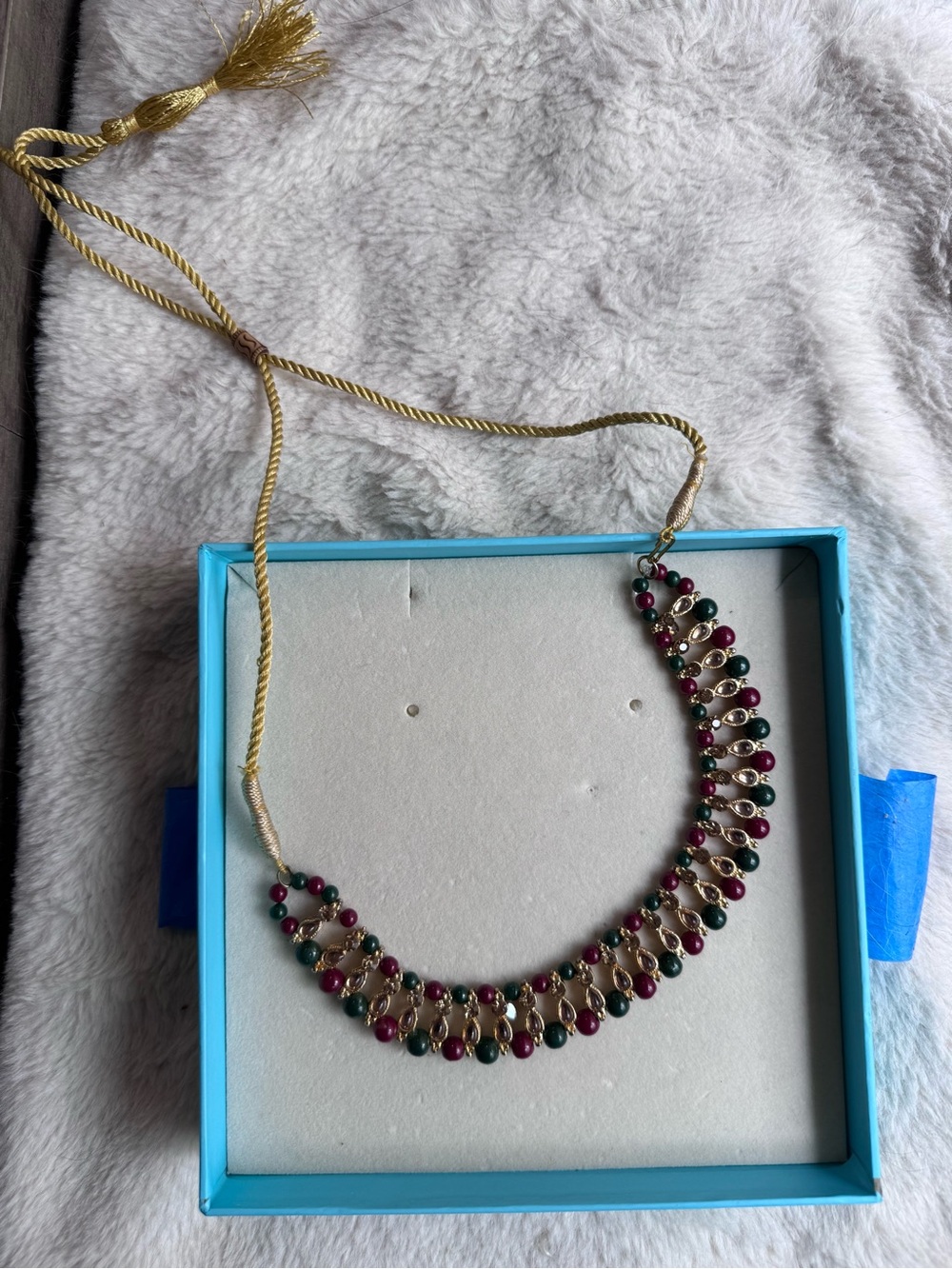 Stunning Indian/Pakistani Style Choker Necklace - Red & Green Beads